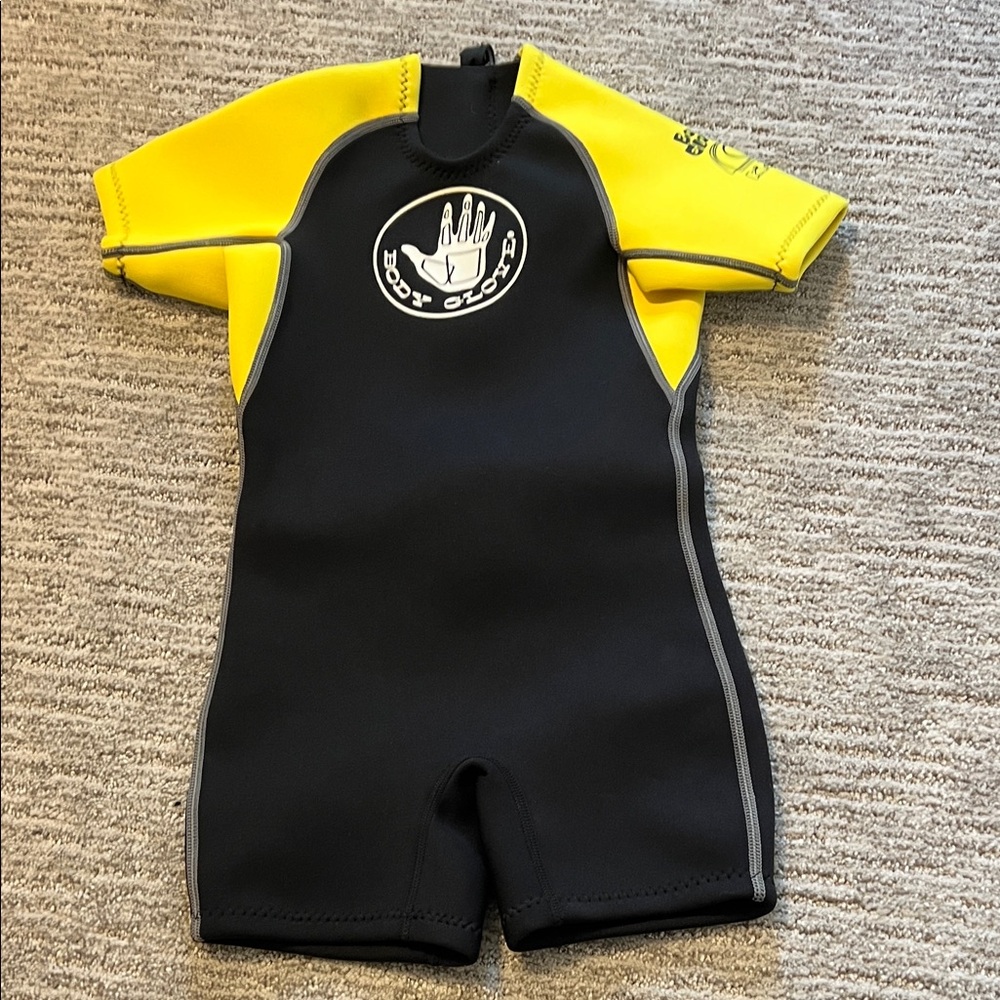 Body Glove Kids sz C3 NWOT
